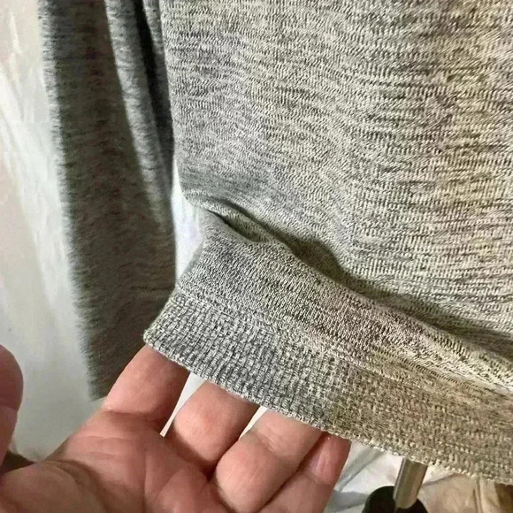 Gerry Women’s Pullover. Grey. Size Large. EUC - Picture 5 of 6